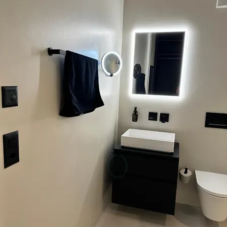 Design Flat Hidden Pearl شقة دافوس