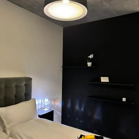 Design Flat Hidden Pearl *